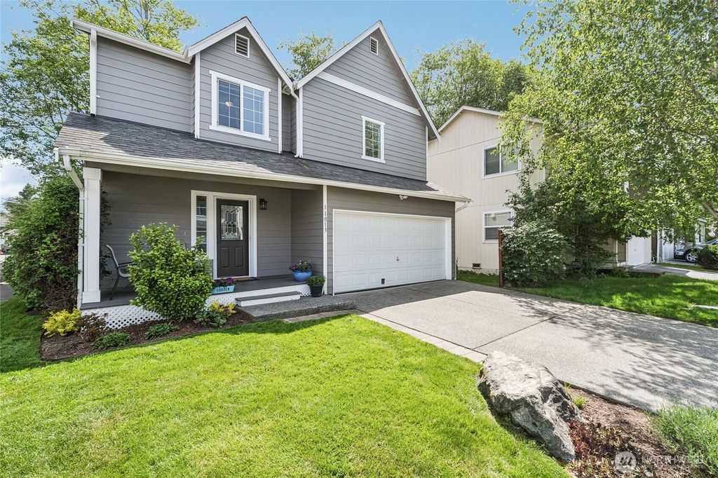 Photo of 11013 Meridian Avenue S, Everett, WA 98208 (MLS # 2521943)