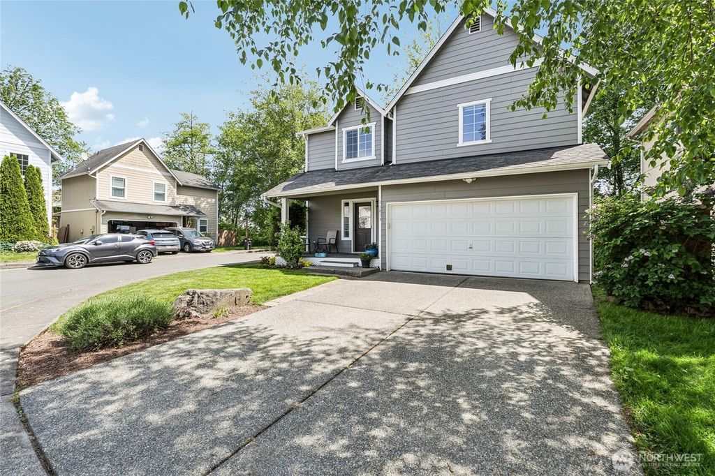 Photo of 11013 Meridian Avenue S, Everett, WA 98208 (MLS # 2521943)