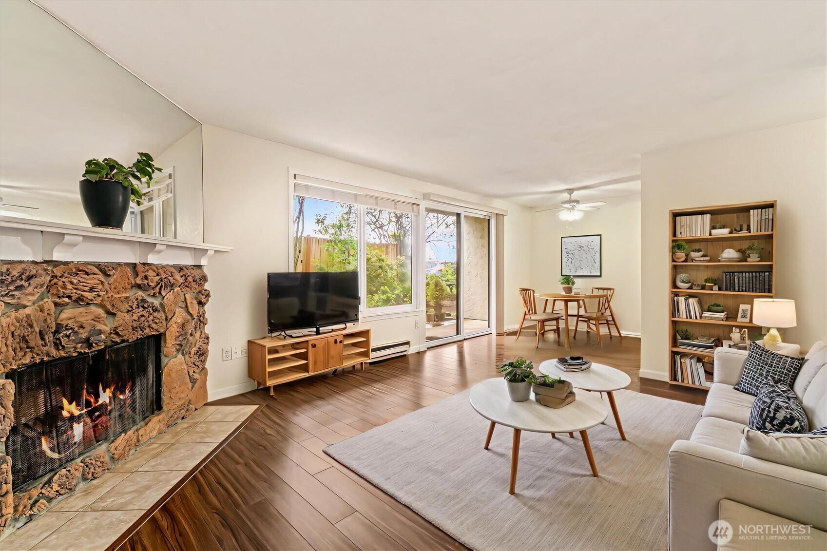 12505 NE 117th Place J1