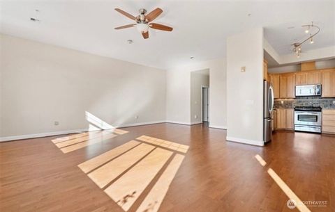 Photo of 400 S Meridian #2E, Puyallup, WA 98371 (MLS # 2482939)