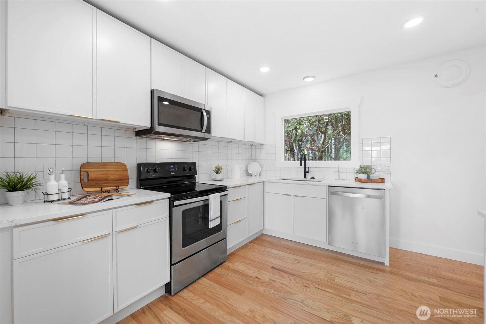 907 N 80th Street