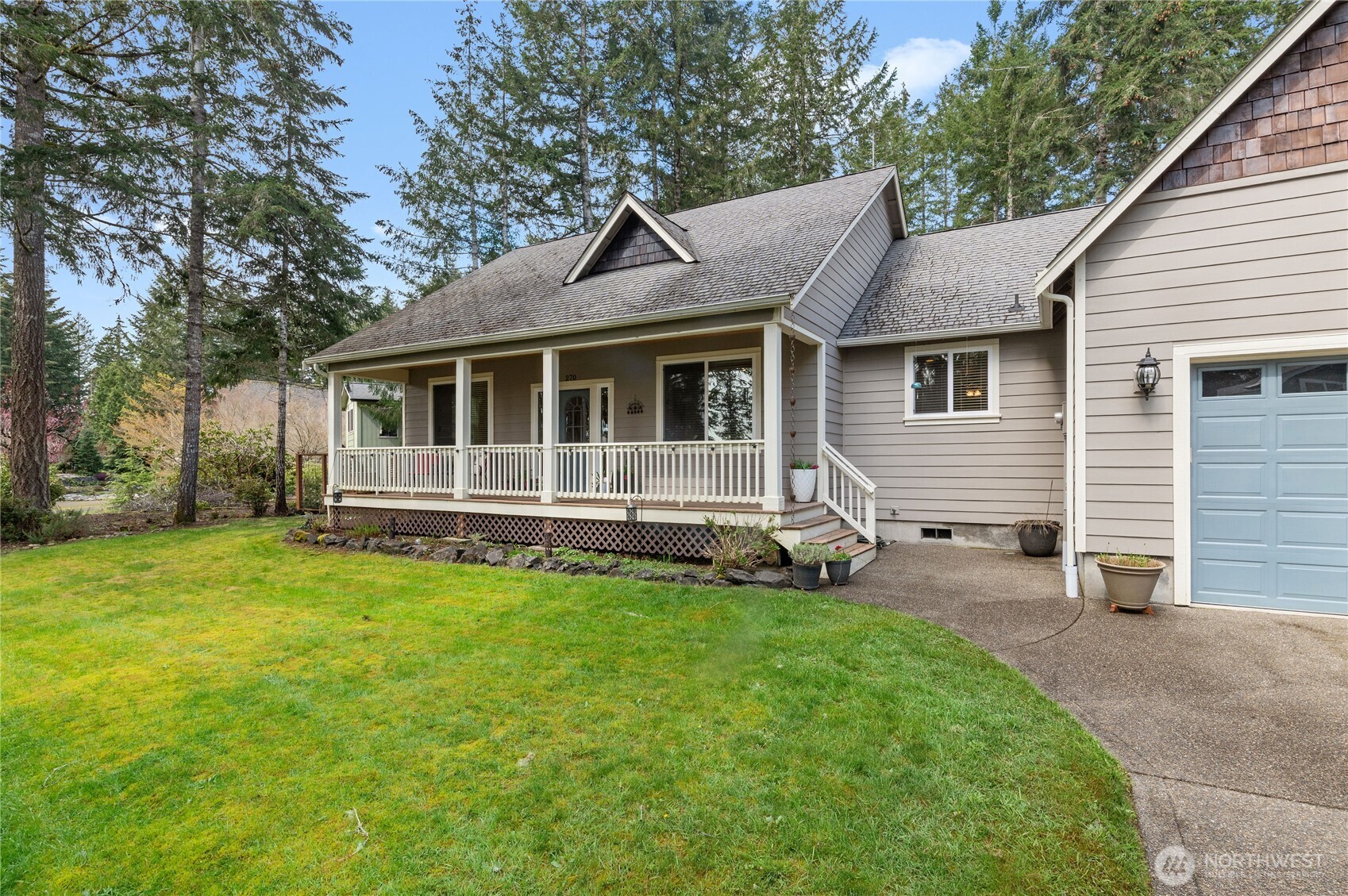 270 E Michelle Drive