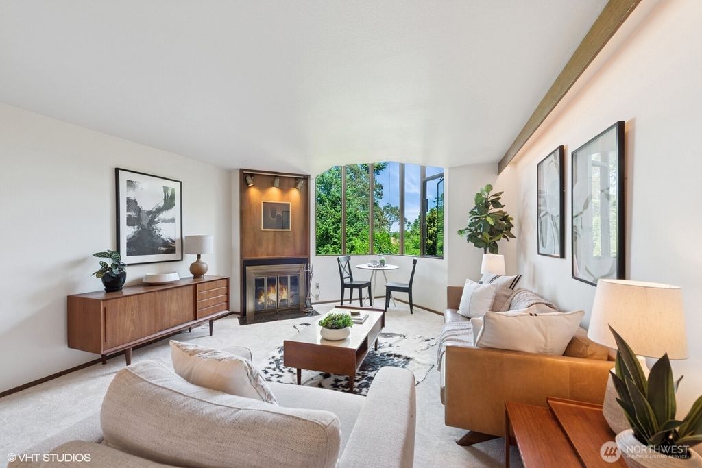 Photo of 3921 S Angeline Street, Seattle, WA 98118 (MLS # 2407560)