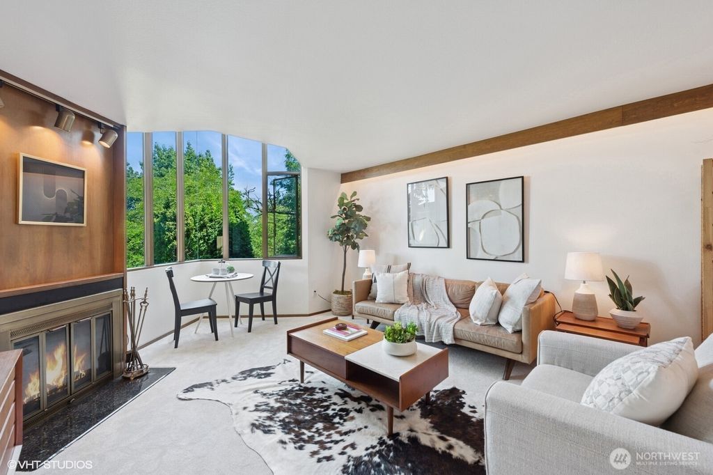 Photo of 3921 S Angeline Street, Seattle, WA 98118 (MLS # 2407560)