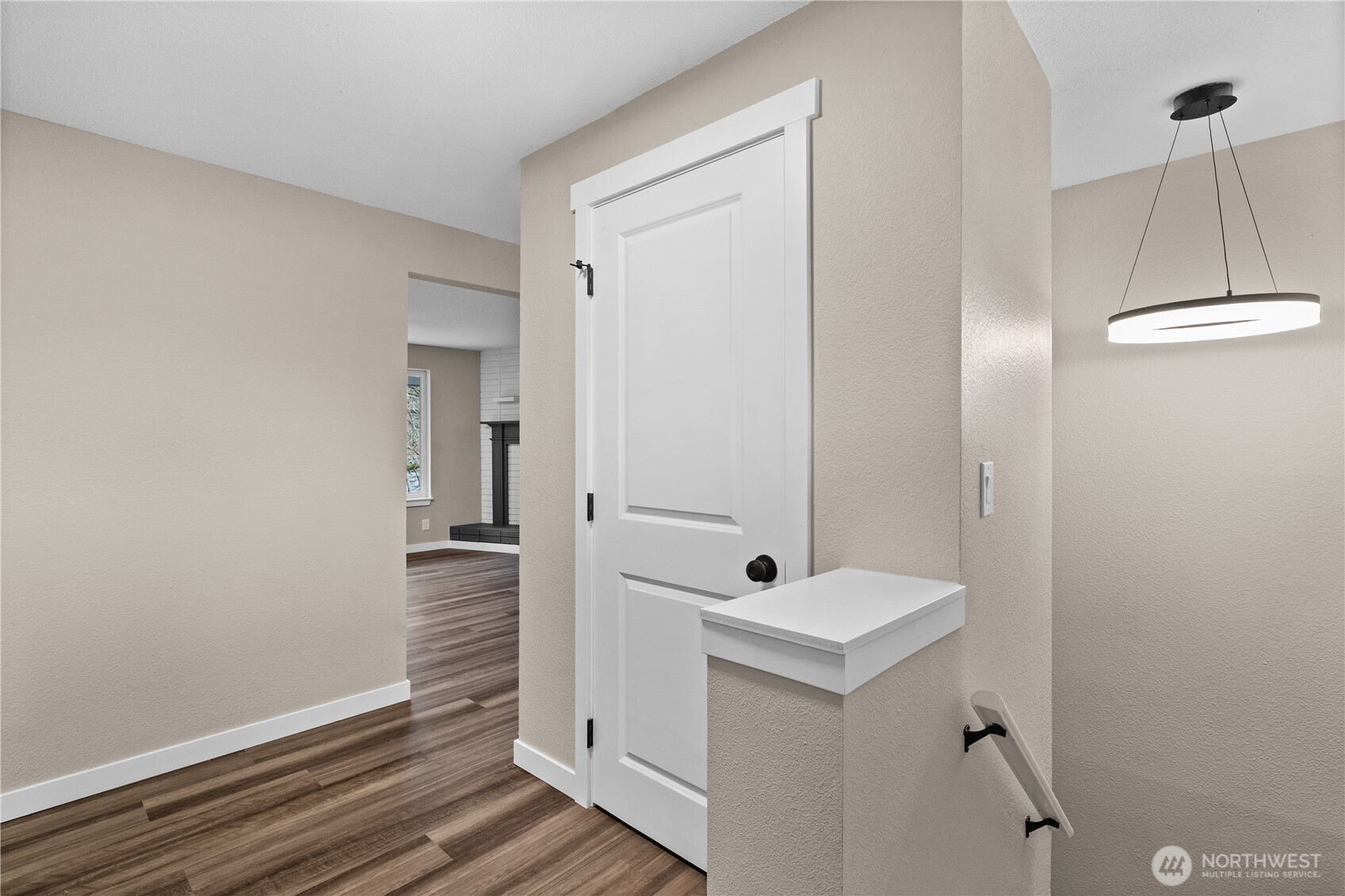 3546 Locust Avenue W