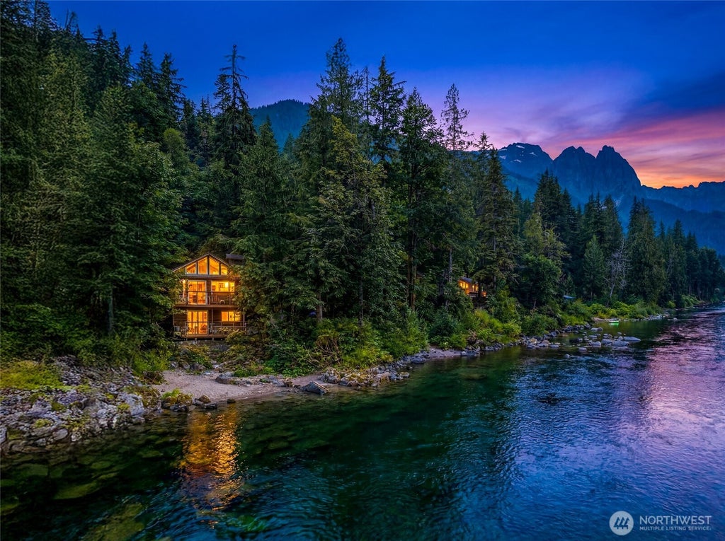 Photo of 52607 S Riverside Road, Gold Bar, WA 98251 (MLS # 2545220)
