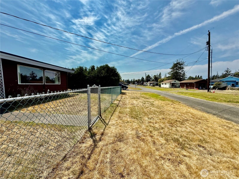 201 W Seattle Avenue