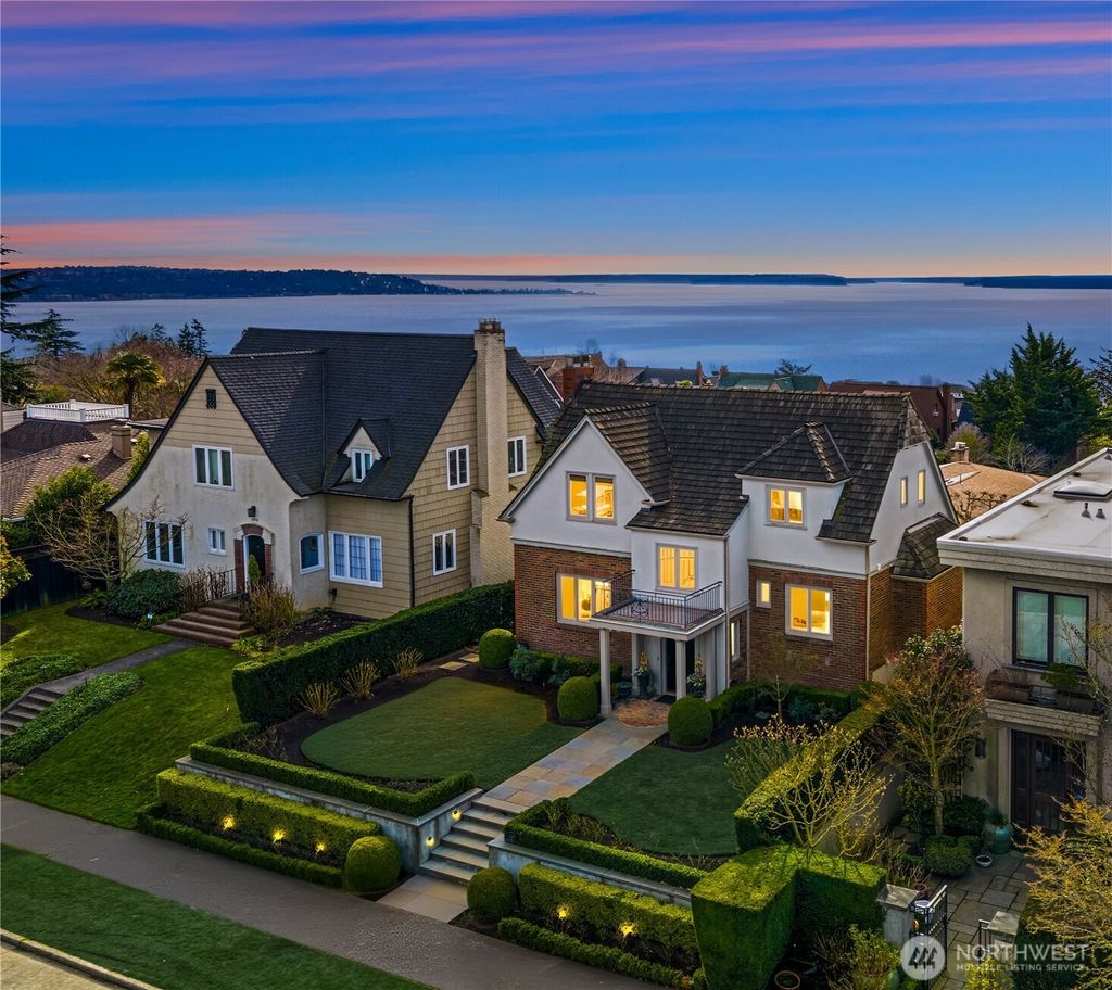 Photo of 2519 Crestmont Place W, Seattle, WA 98199 (MLS # 2482831)