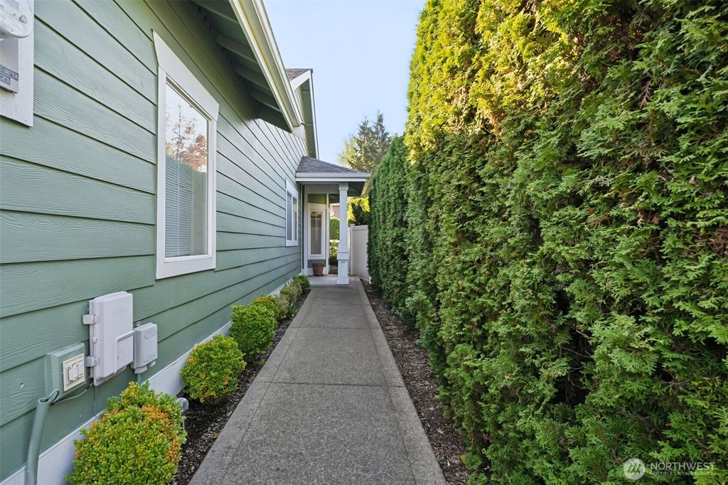 Photo of 10700 SE 260th Street #A104, Kent, WA 98030 (MLS # 2436823)