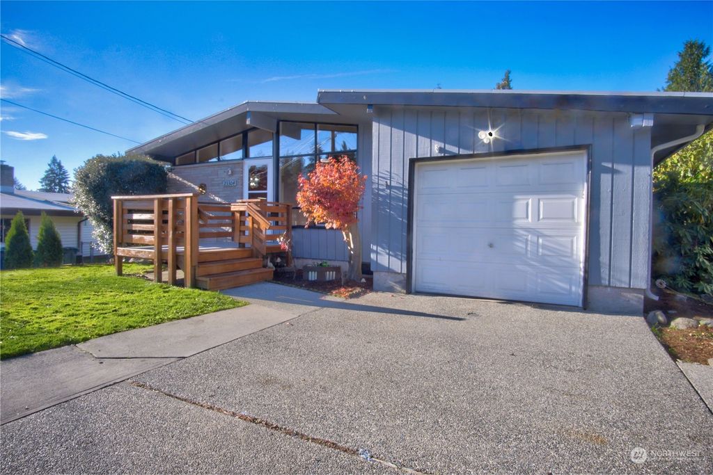 Photo of 23304 66th Avenue W, Mountlake Terrace, WA 98043 (MLS # 2309709)