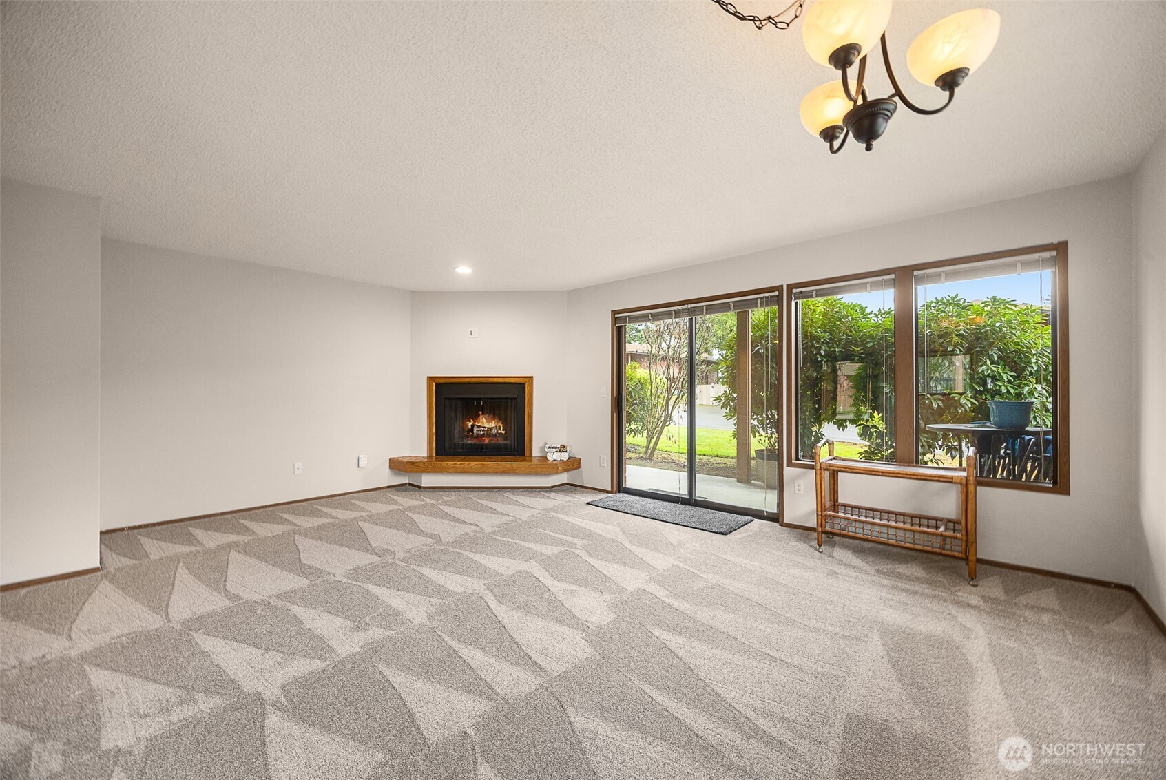 8106 53rd Avenue W A