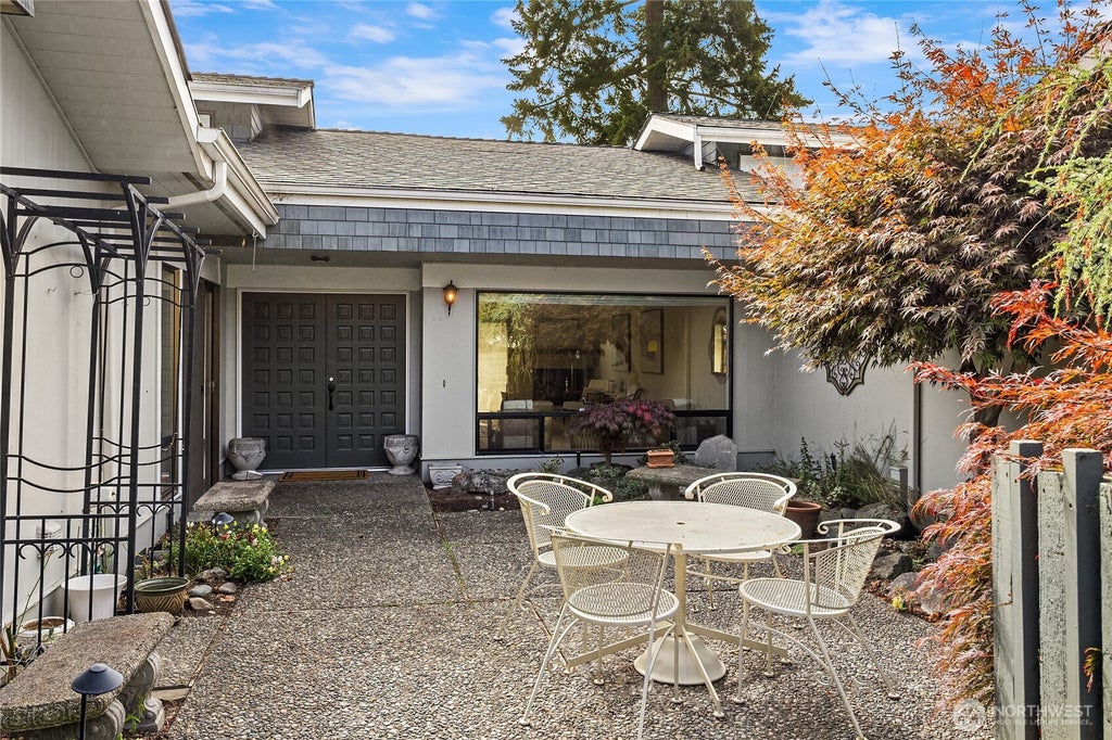 Photo of 1821 NW 195th Street #11, Shoreline, WA 98177 (MLS # 2589620)