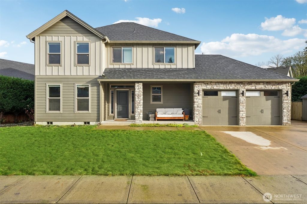 Photo of 228 Misty Lane, Woodland, WA 98674 (MLS # 2461709)