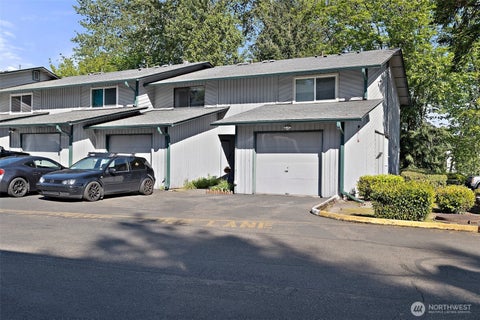 Photo of 4008 S 158th Street #J, Tukwila, WA 98188 (MLS # 2590282)