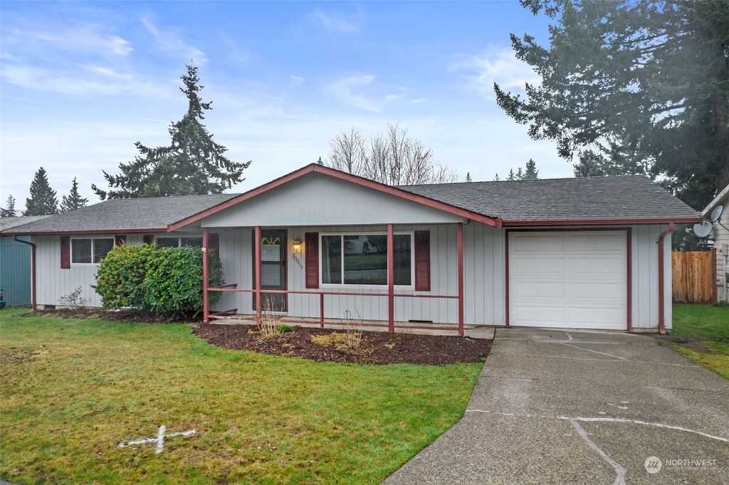 Photo of 30019 47th Place S, Auburn, WA 98001 (MLS # 2197451)