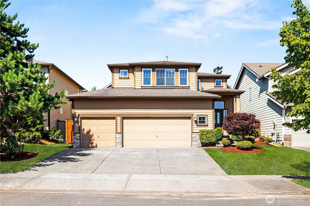 Photo of 27217 104th Avenue SE, Kent, WA 98030 (MLS # 2411747)