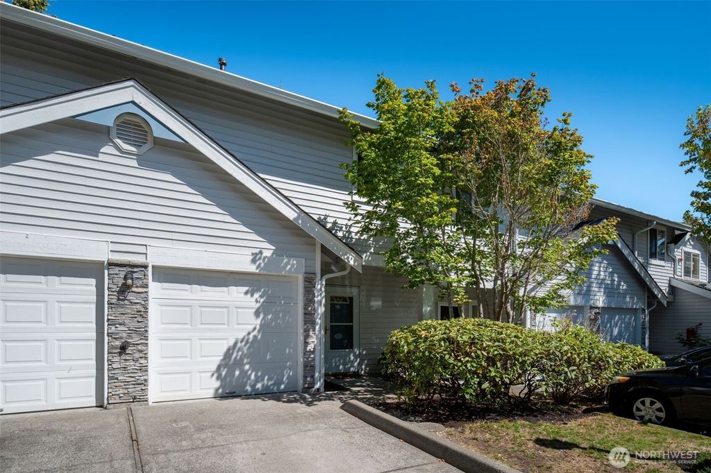 Photo of 21502 50th Avenue W #A3, Mountlake Terrace, WA 98043 (MLS # 2433585)