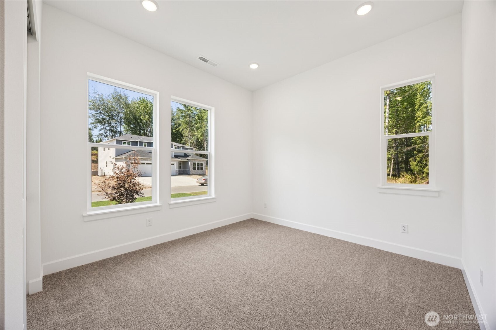 10619 132nd Avenue NE 101
