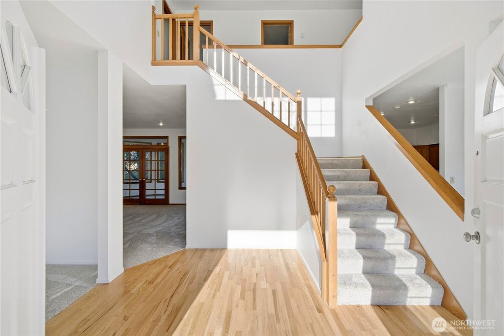 Photo of 14516 79th Drive SE, Newcastle, WA 98059 (MLS # 2470665)