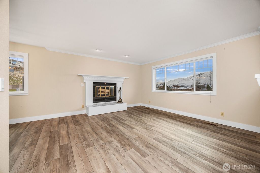 Photo of 109 Pyramid Place, Chelan, WA 98816 (MLS # 2493569)