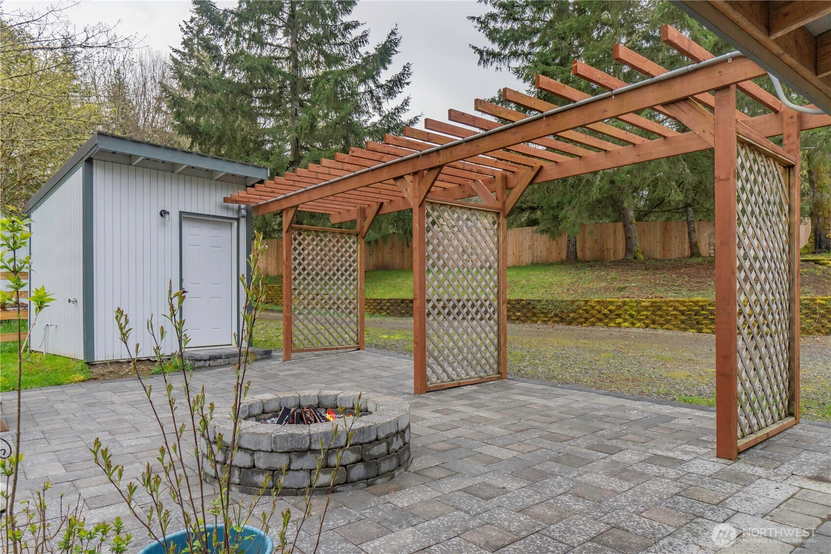 2024 Lorraine Drive SE