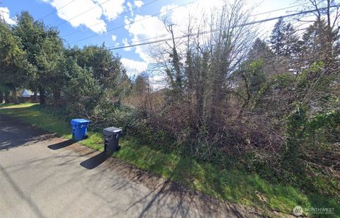 Photo of 1719 12th Avenue, Olympia, WA 98502 (MLS # 2537612)