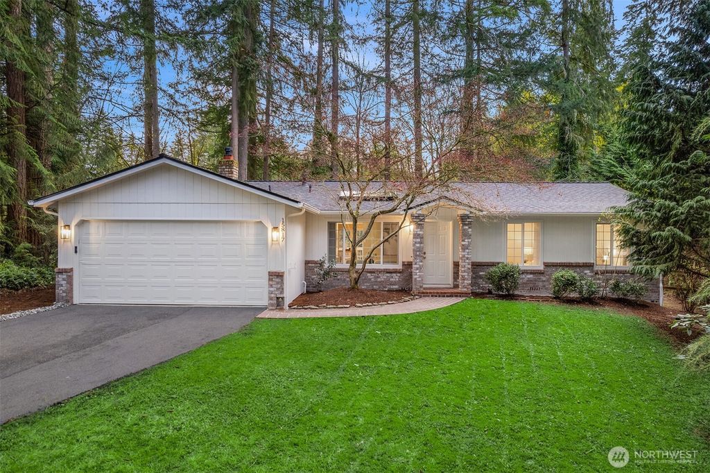 Photo of 15817 182nd Avenue NE, Woodinville, WA 98072 (MLS # 2354577)