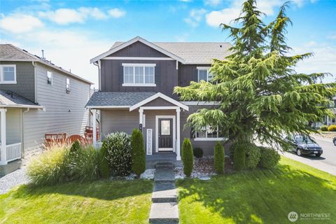 Photo of 1610 179th Street Ct E, Spanaway, WA 98387 (MLS # 2426165)