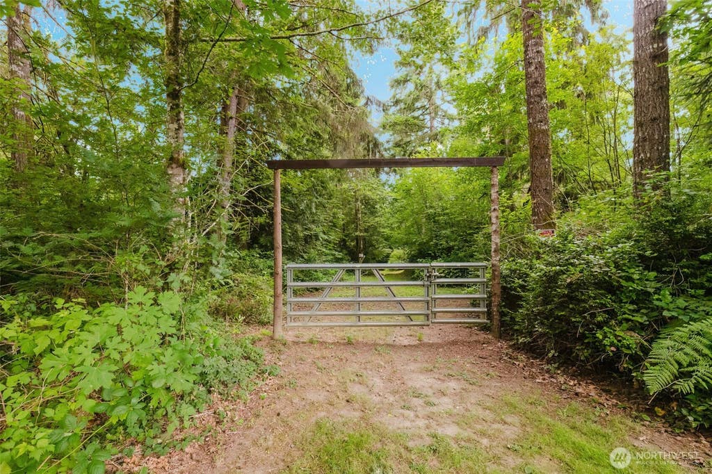 Photo of 0 SE Yakima Street, Port Orchard, WA 98367 (MLS # 2560799)