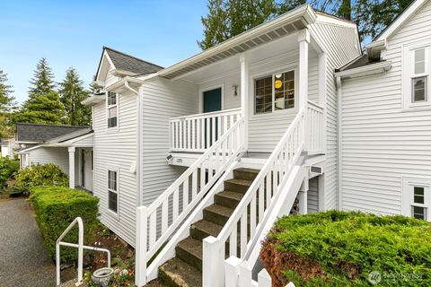 Photo of 12389 SE 41st Lane #63, Bellevue, WA 98006 (MLS # 2346247)