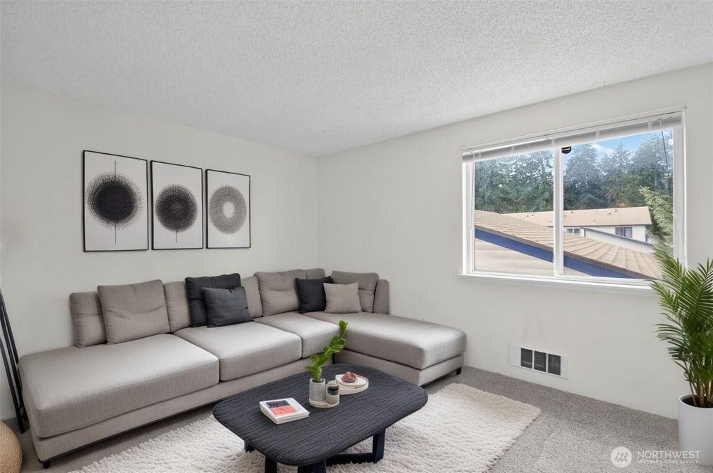 Photo of 31844 18th Avenue SW #37A, Federal Way, WA 98023 (MLS # 2452327)