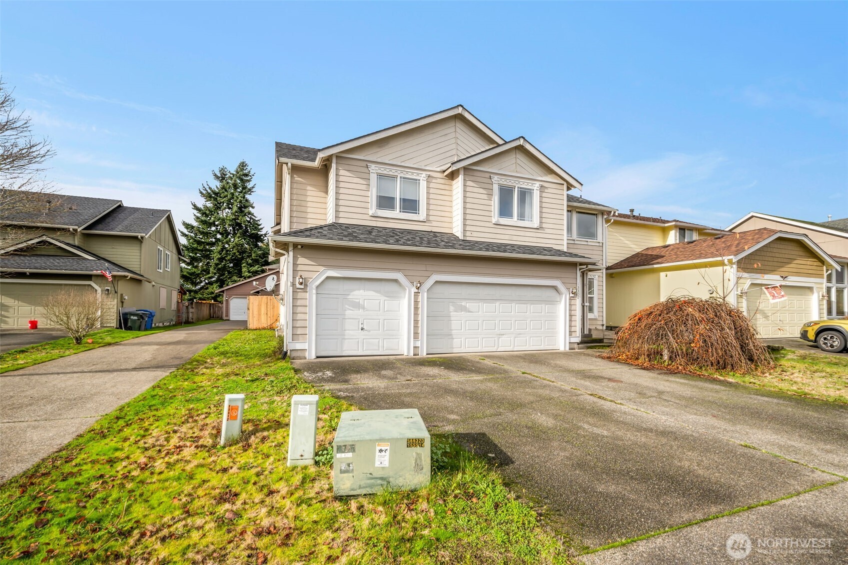 Puyallup, Washington 98374, United States, 4 Bedrooms Bedrooms, ,3 BathroomsBathrooms,Residential,Active,245751