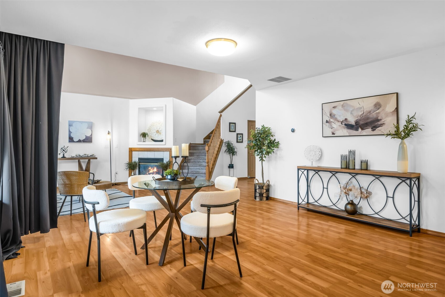 Puyallup, Washington 98374, United States, 4 Bedrooms Bedrooms, ,3 BathroomsBathrooms,Residential,Active,245751