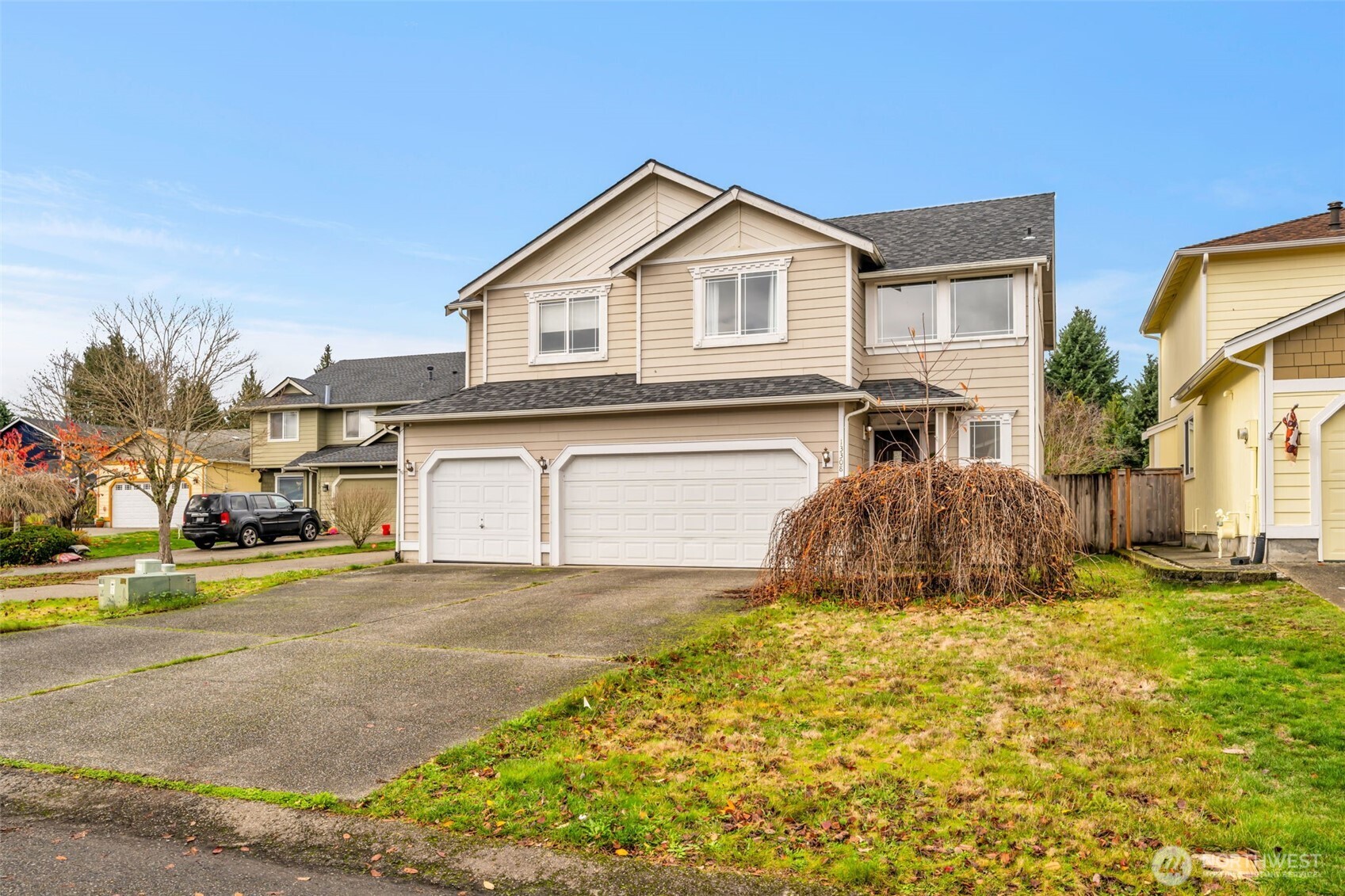 Puyallup, Washington 98374, United States, 4 Bedrooms Bedrooms, ,3 BathroomsBathrooms,Residential,Active,245751