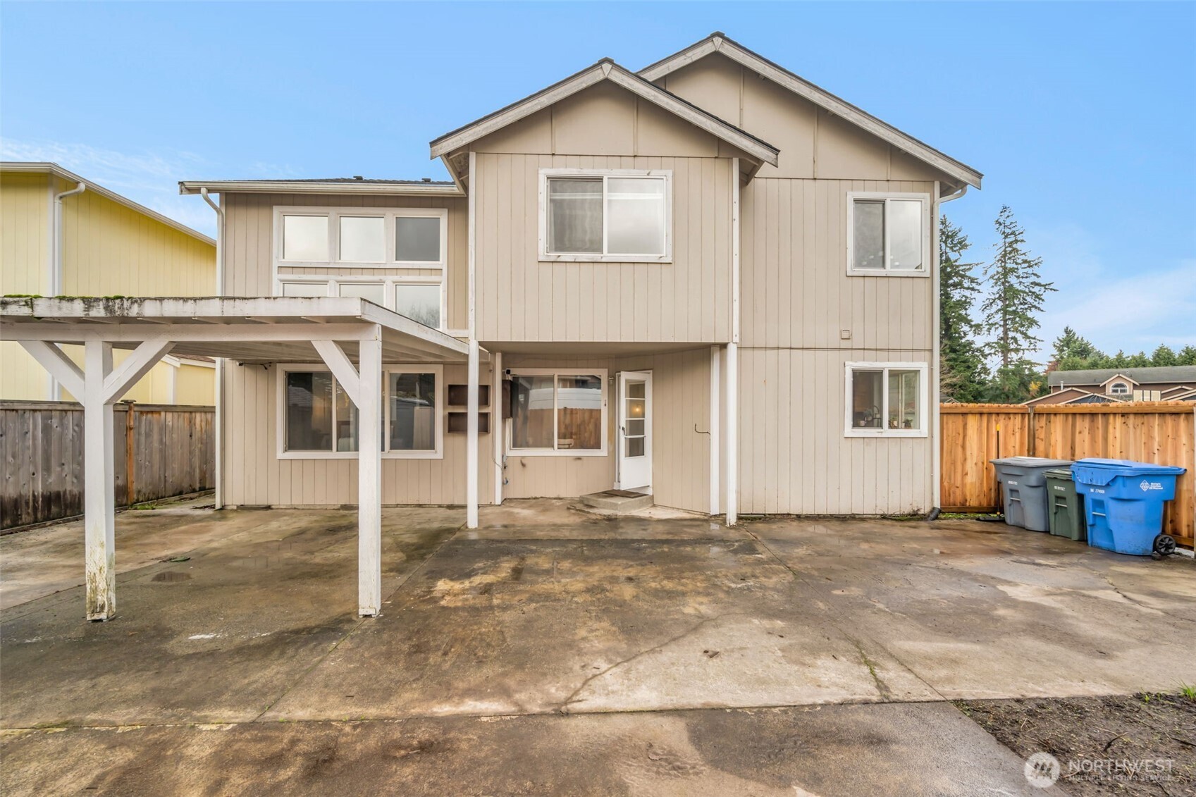 Puyallup, Washington 98374, United States, 4 Bedrooms Bedrooms, ,3 BathroomsBathrooms,Residential,Active,245751