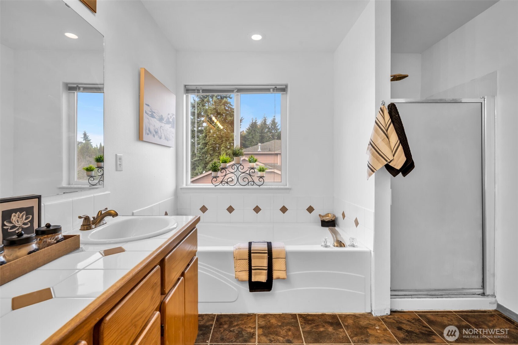 Puyallup, Washington 98374, United States, 4 Bedrooms Bedrooms, ,3 BathroomsBathrooms,Residential,Active,245751