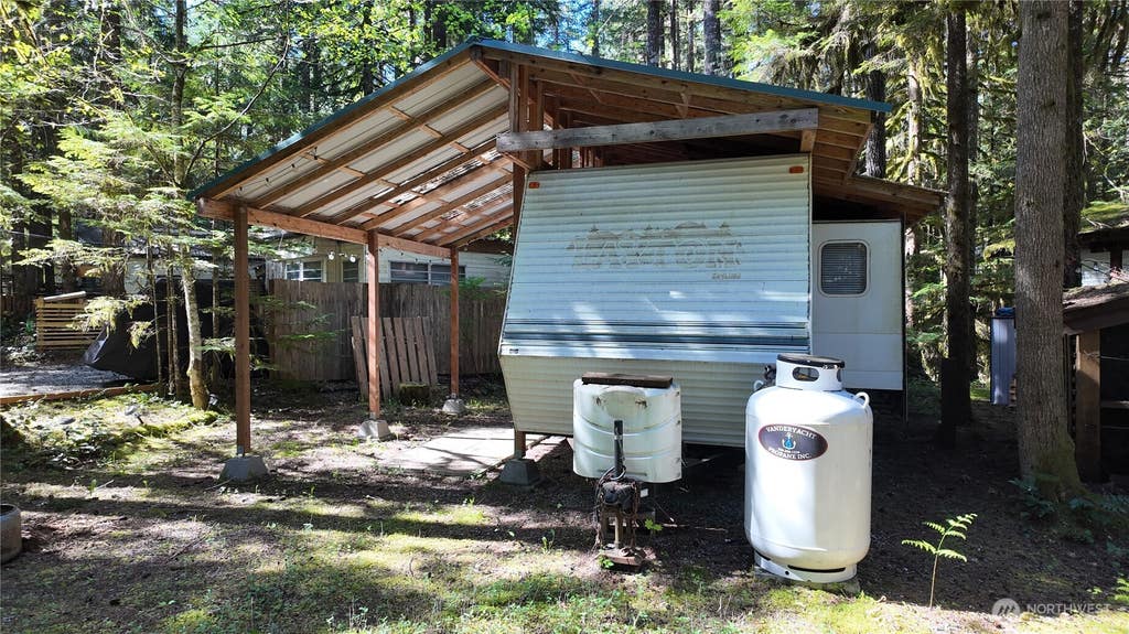 Photo of 291 6 Schinn Canyon Circle, Deming, WA 98244 (MLS # 2556979)