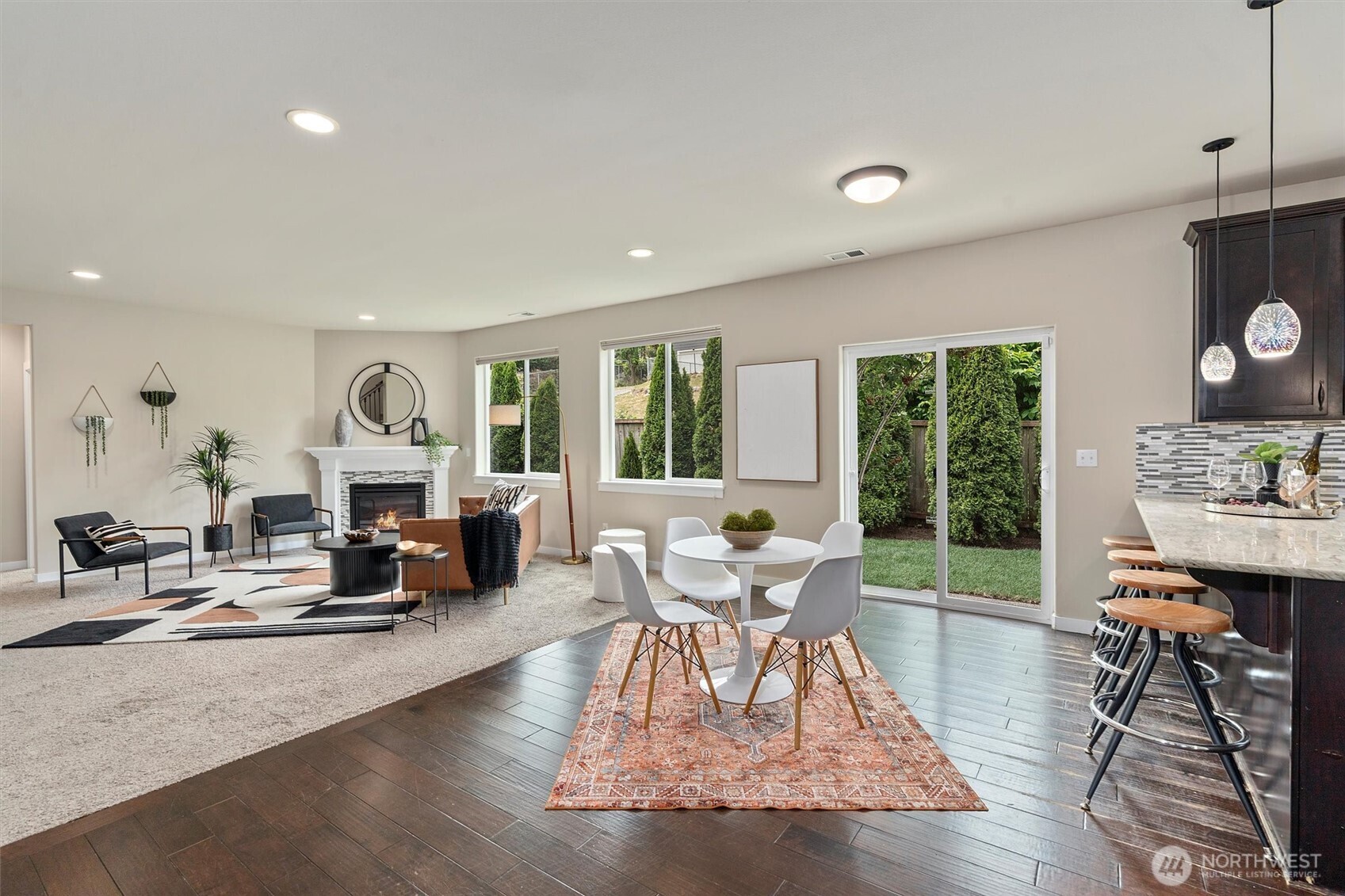 Tacoma, Washington 98407, United States, 5 Bedrooms Bedrooms, ,4 BathroomsBathrooms,Residential,Active,161856