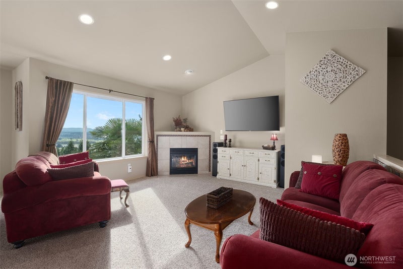 117 Briarwood Court