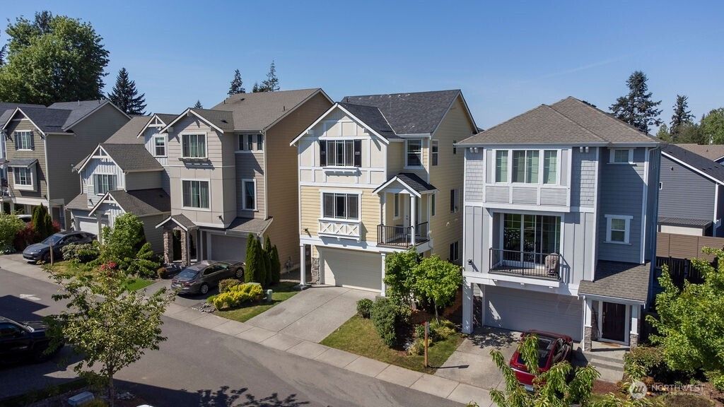 Photo of 111 210th Street SW, Lynnwood, WA 98036 (MLS # 2520557)