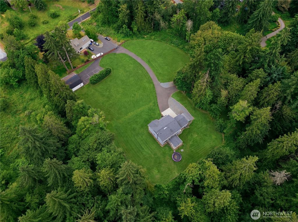 Photo of 8705 72nd Avenue E, Puyallup, WA 98371 (MLS # 2530528)