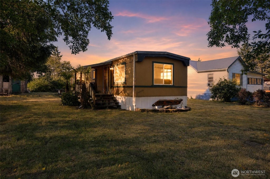 Photo of 917 Tingstrom Lane, Grayland, WA 98547 (MLS # 2564775)