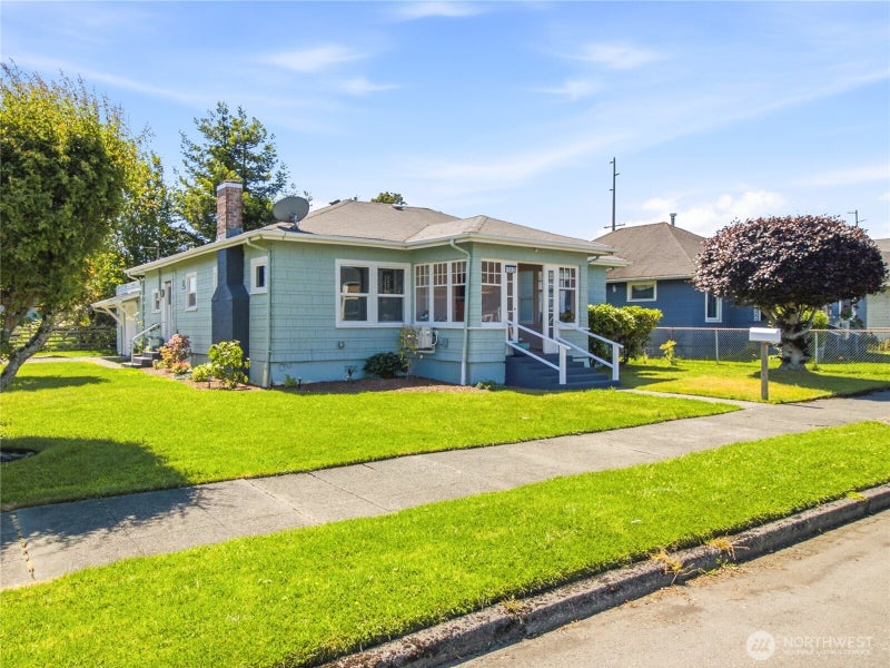 1003 W Market Street