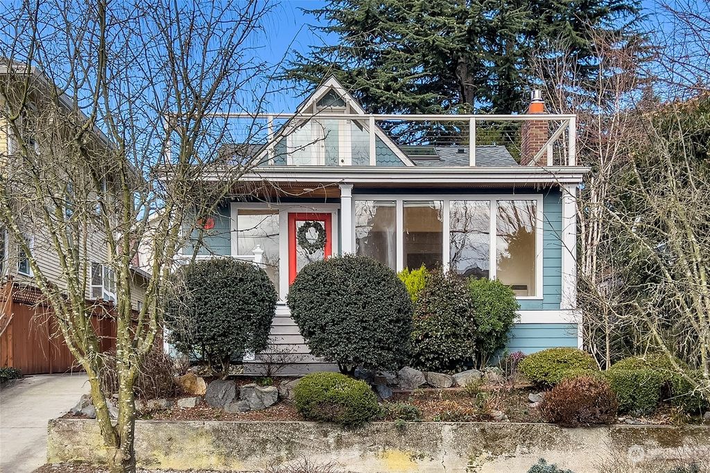 Photo of 458 N 42nd Street, Seattle, WA 98103 (MLS # 2192234)