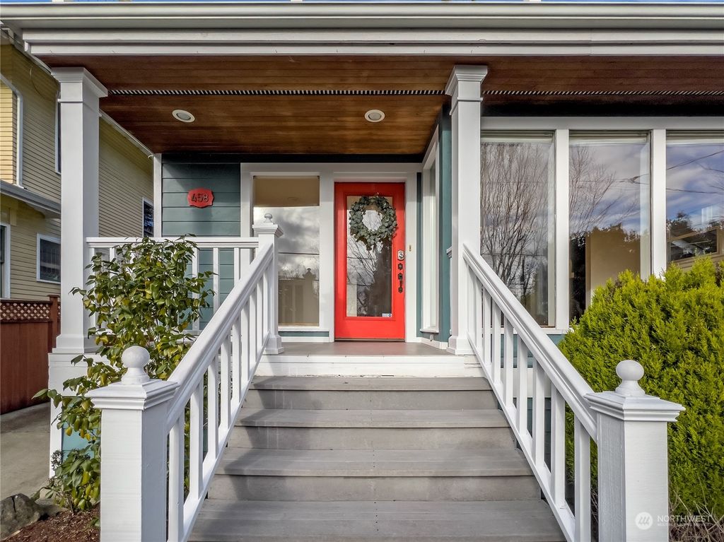Photo of 458 N 42nd Street, Seattle, WA 98103 (MLS # 2192234)