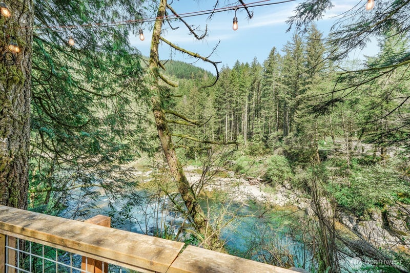 17361 Washougal River Road