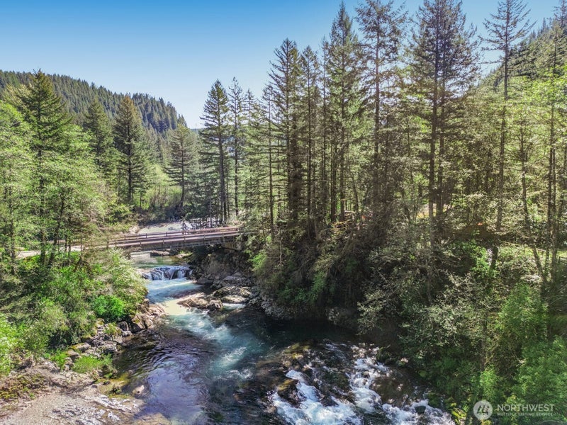 17361 Washougal River Road