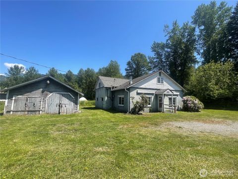 Photo of 4086 Valley Hwy Hwy, Deming, WA 98244 (MLS # 2417714)