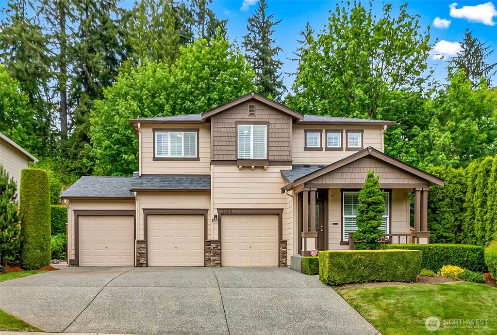 Photo of 7623 152nd Street SE, Snohomish, WA 98296 (MLS # 2381814)