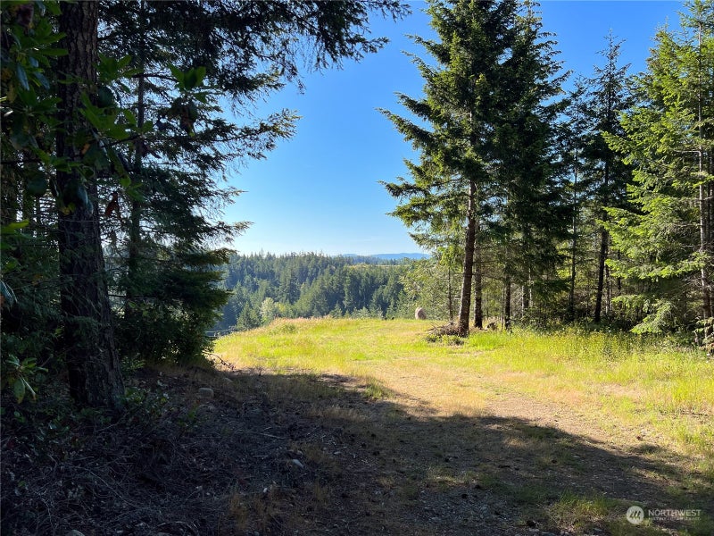 2 Mt Jupiter Road